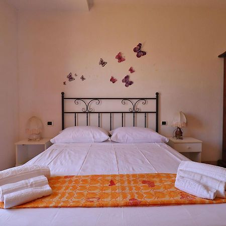 Murphy Holiday Home - Residenza Balilla La Maddalena  Zewnętrze zdjęcie