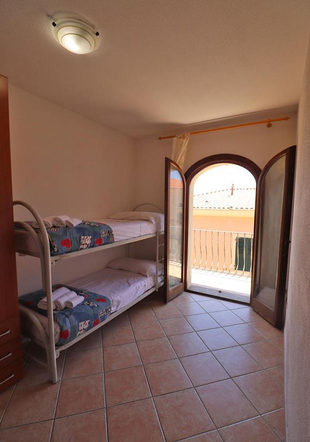 Murphy Holiday Home - Residenza Balilla La Maddalena  Zewnętrze zdjęcie